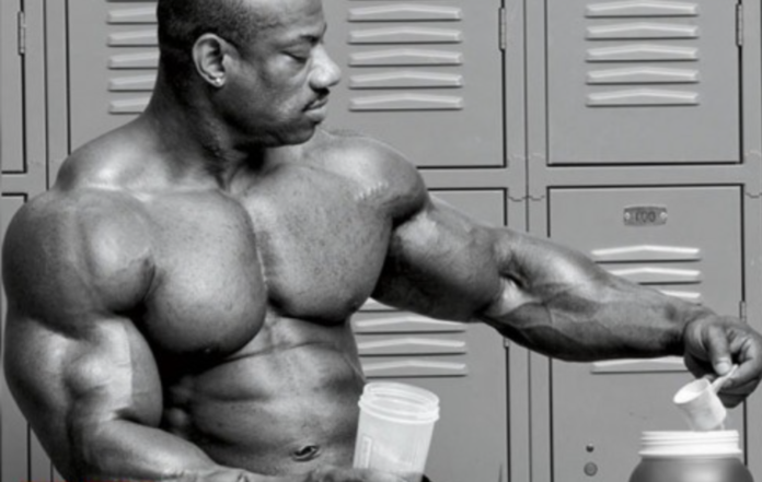 Wie Du WHEY und CASEIN für MAXIMALEN MUSKELAUFBAU richtig kombinieren solltest Wie Du WHEY und CASEIN für MAXIMALEN MUSKELAUFBAU richtig kombinieren solltest