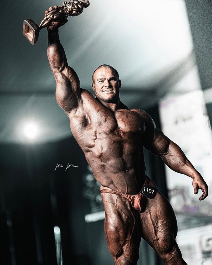 IFBB Pro Nick Walker
