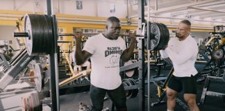 Schwarzwald John verletzt sich bei 270 Kilo Squat