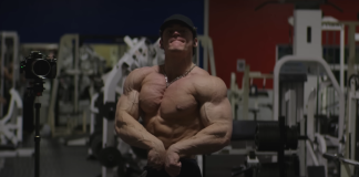 Sam Sulek kämpft auf der Arnold Classic 2025 um die Pro Card