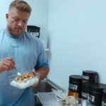Urs Kalecinski erklärt seine Offseason-Ernährung: Deshalb keine Haferflocken Urs Kalecinski erklärt seine Ernährung in der Offseason