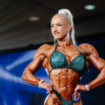 Die IFBB kündigt Änderungen für die Figure-Klasse an: Strengere Bewertung und mögliche Gewichtslimits sollen das Leistungsniveau künftig regulieren.
