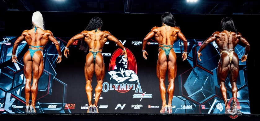 Top 4 Figure Olympia 2026 Rückenansicht